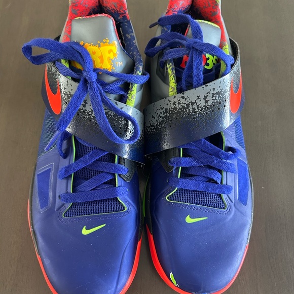 Men’s Kevin Durant Nerf Basketball Sneakers. - Picture 2 of 5